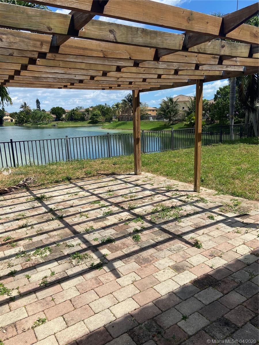 8917 Southwest 211th Lane Cutler Bay, FL 33189 - Photo 13 of 18