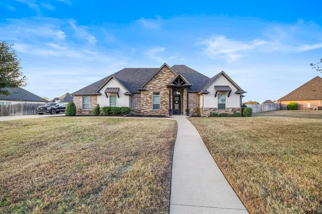 $530,000 | 425 Coventry Street, Bullard, TX 75757