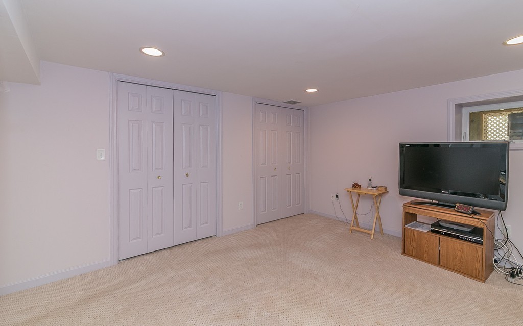 24 Rockingham Street, Unit D AKA 15 Lowell, MA 01852 - Photo 16 of 23 Gallery Image 16