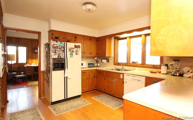 606 Rio Vista Weems, VA 22576 - Photo 8 of 28 Kitchen