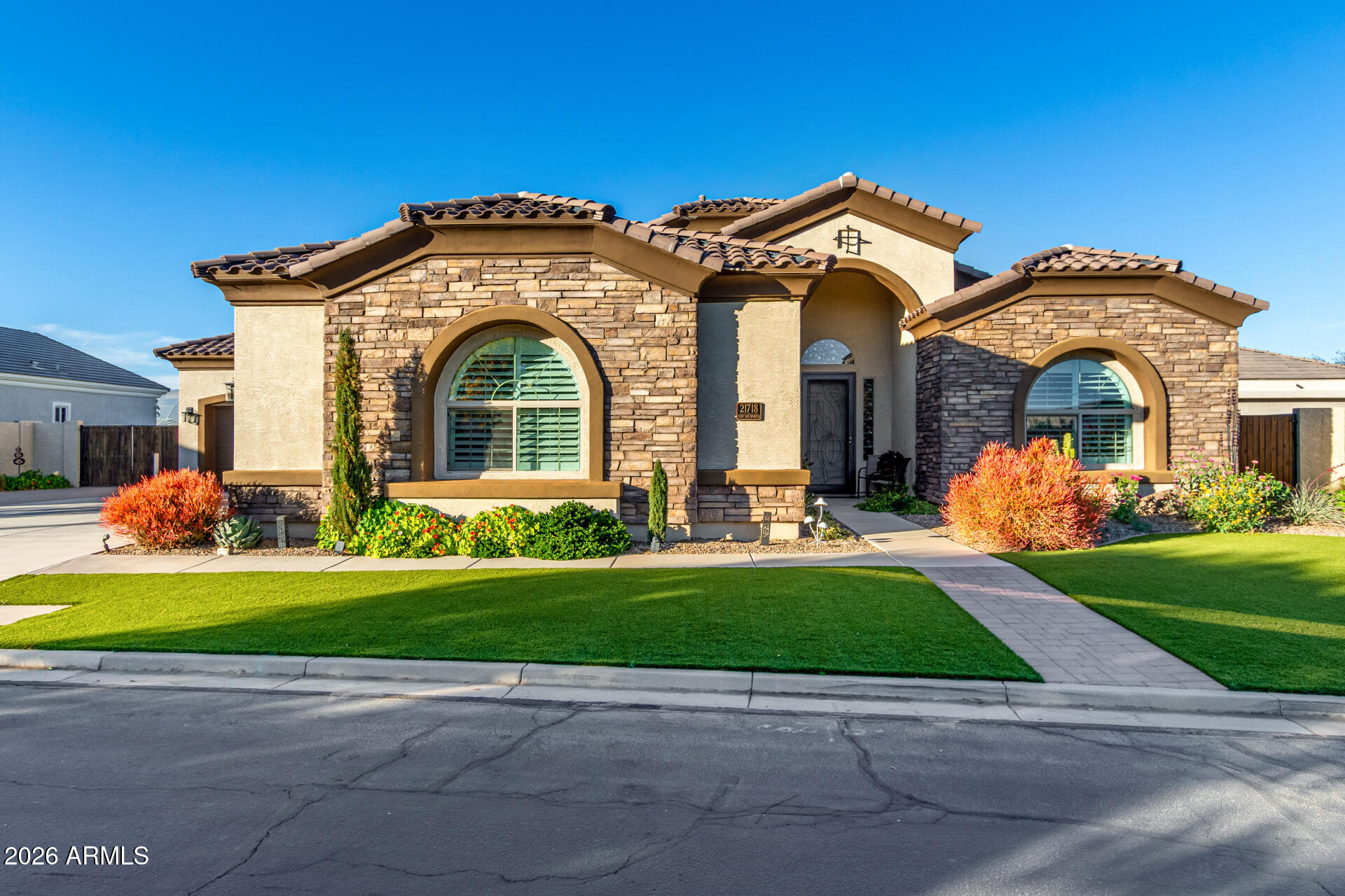 21718 East Camacho Road Queen Creek, AZ 85142 - Photo 7 of 75