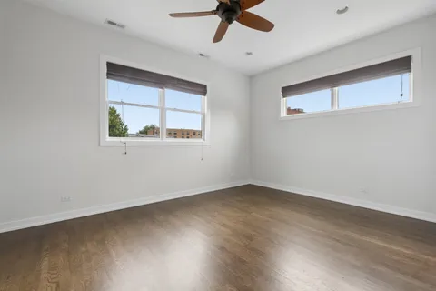 $559,900 | 2733 West Hirsch Street, Unit 3W, Chicago, IL 60622