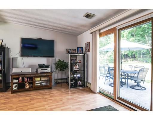 31 Nadine Road Framingham, MA 01701 - Photo 8 of 26