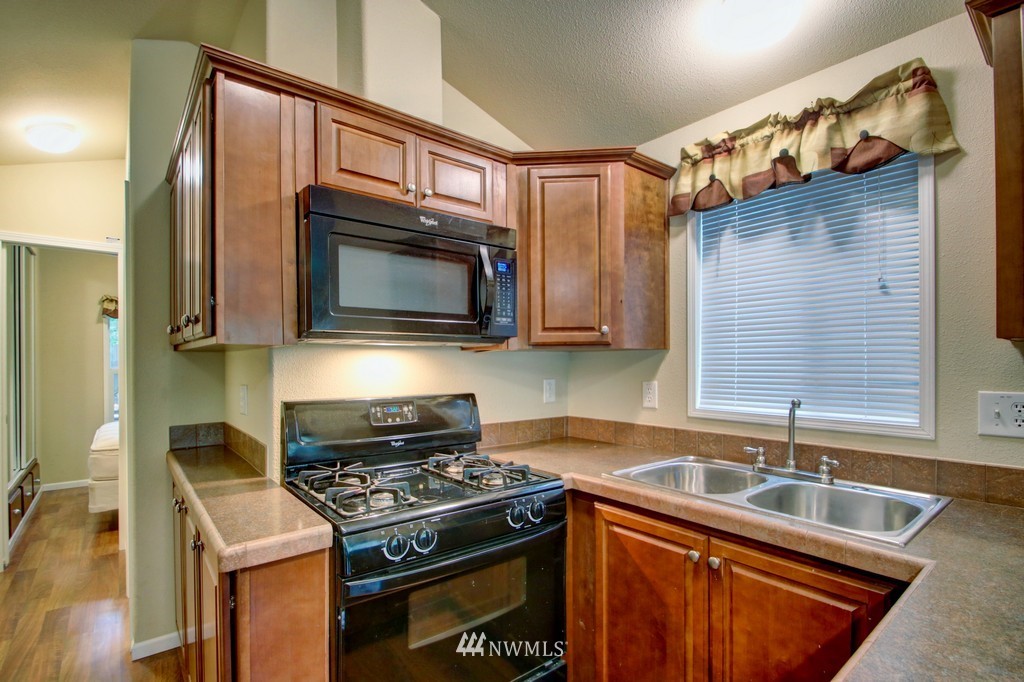 23-1 Goldrush Road Deming, WA 98244 - Photo 14 of 40 Gallery Image 14