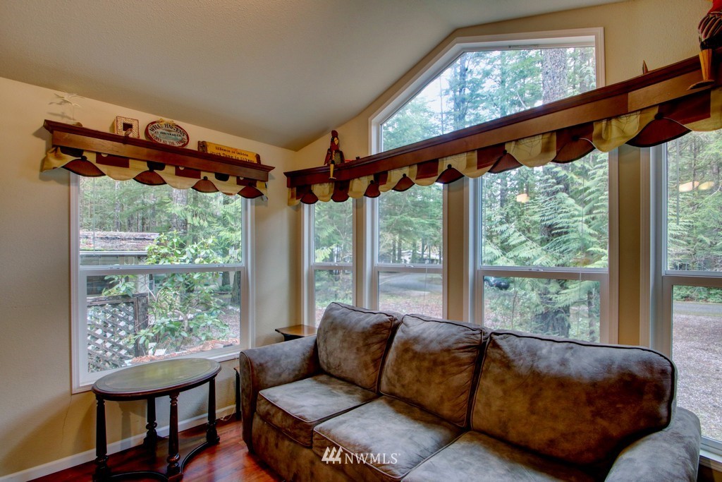 23-1 Goldrush Road Deming, WA 98244 - Photo 5 of 40 Gallery Image 5