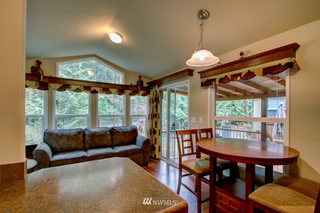23-1 Goldrush Road Deming, WA 98244 - Photo 10 of 40 Gallery Image 10