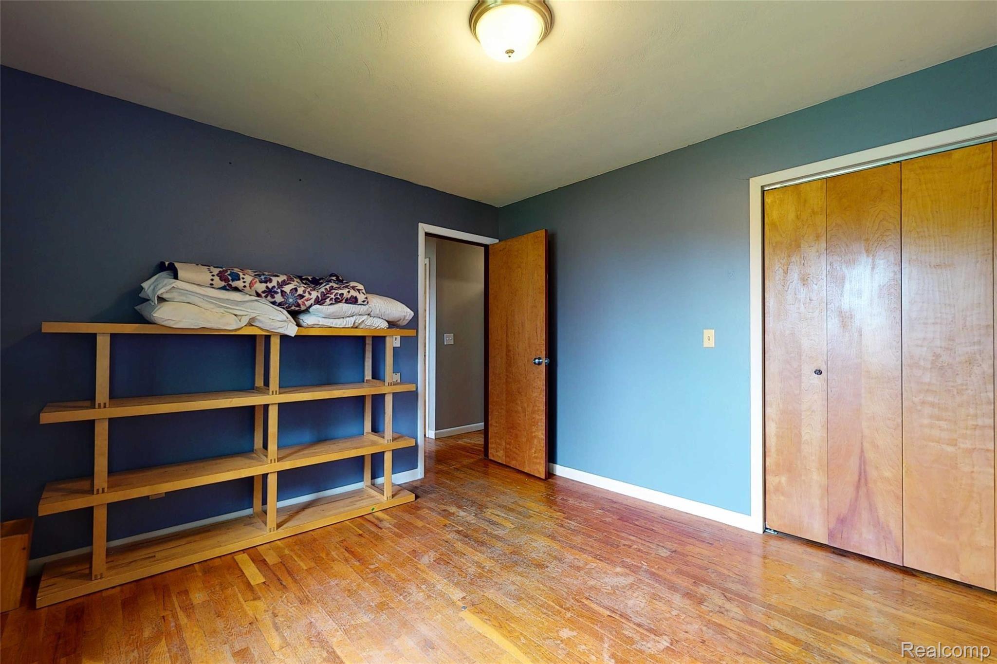 1296 West Parks Road St. Johns, MI 48879 - Photo 21 of 30 1238-W-Parks-Rd-20 Bedroom.jpg