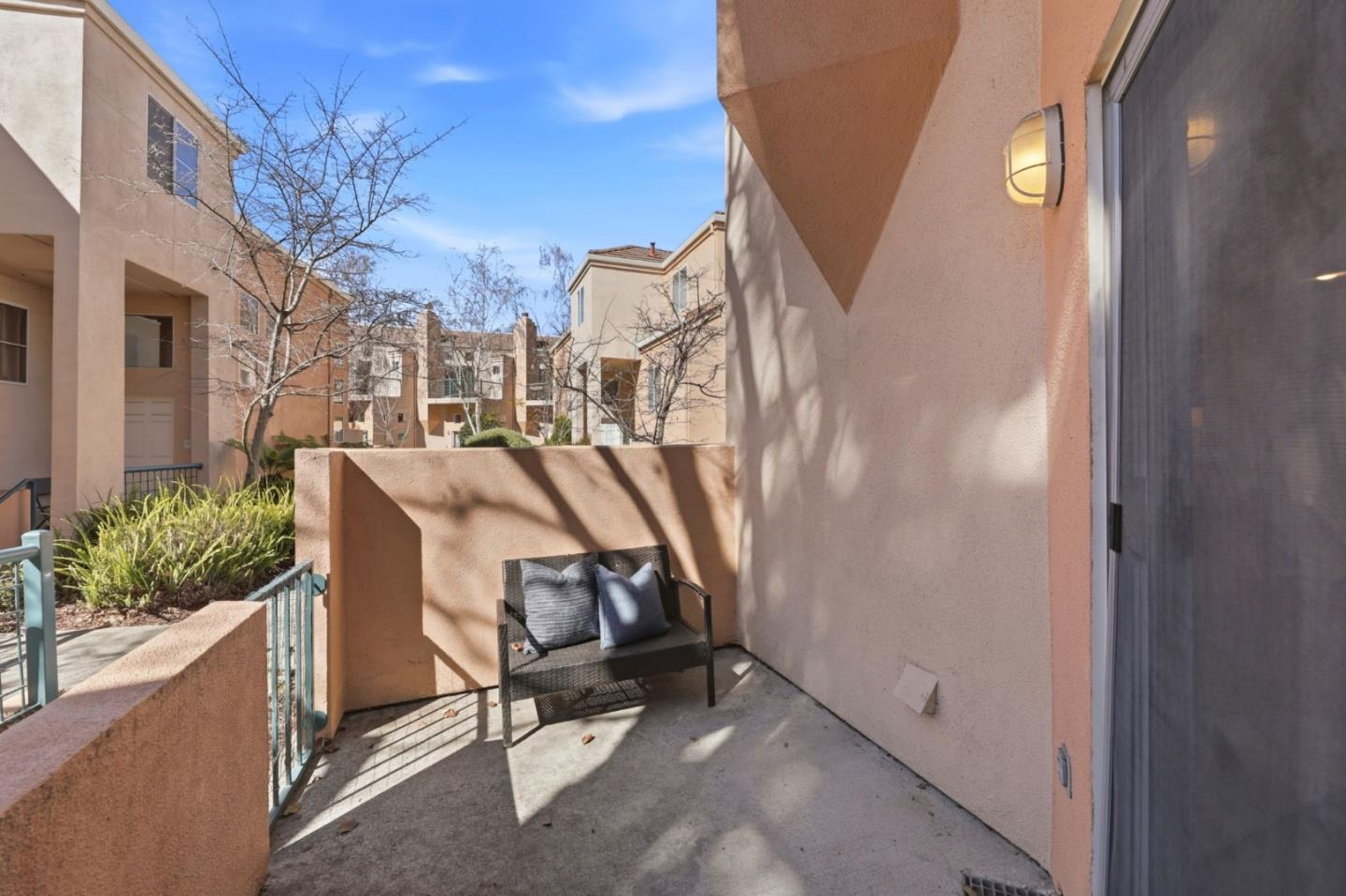 992 Alpine Terrace, Unit 6 Sunnyvale, CA 94086 - Photo 31 of 37