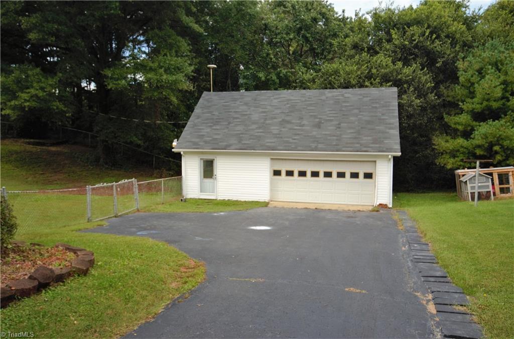 292 Anderson Road Eden, NC 27288 - Photo 27 of 30 Gallery Image 27
