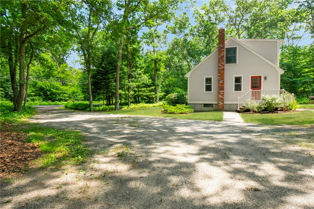 260 Yawgoo Valley Road Exeter, RI 02822 - Photo 3 of 33