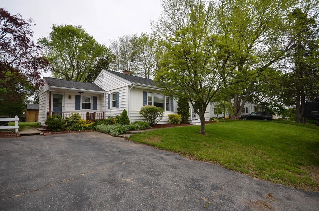 24 Hingham Road Grafton, MA 01536 - Photo 1 of 18 Gallery Image 1