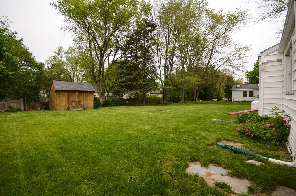 24 Hingham Road Grafton, MA 01536 - Photo 16 of 18 Gallery Image 16