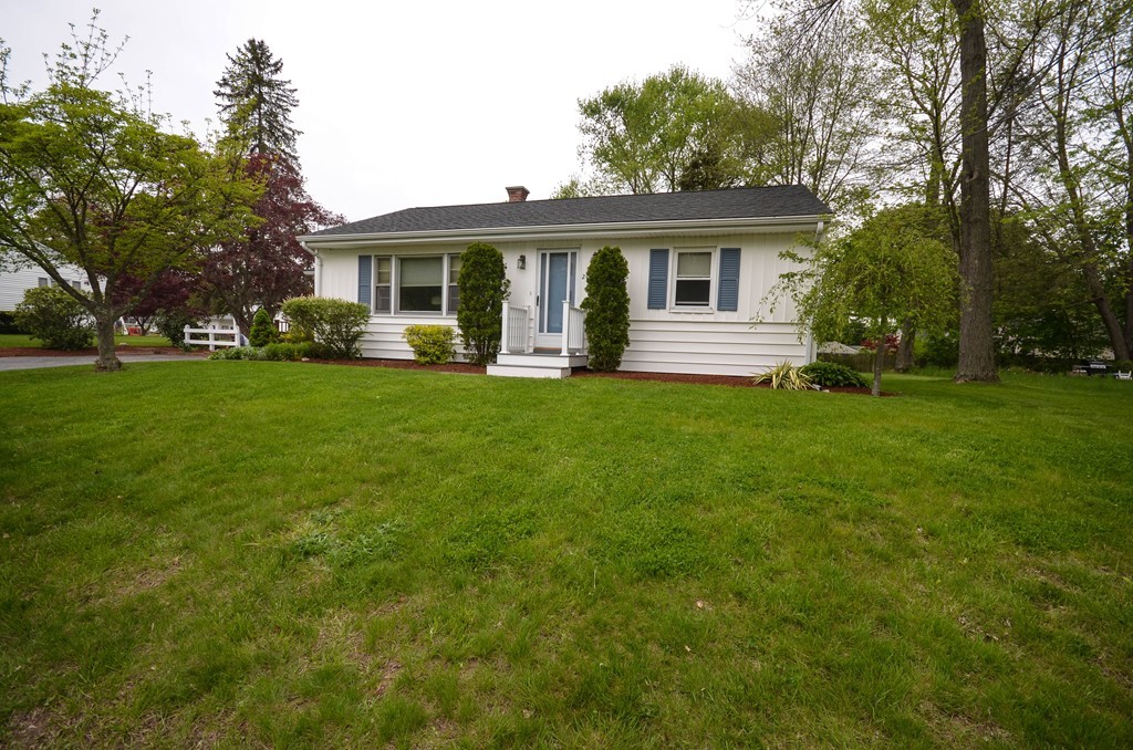 24 Hingham Road Grafton, MA 01536 - Photo 2 of 18 Gallery Image 2