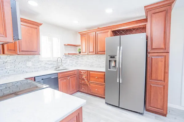 $239,500 | 950 South Kanner Highway, Unit 124, Stuart, FL 34994