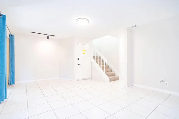 $239,500 | 950 South Kanner Highway, Unit 124, Stuart, FL 34994