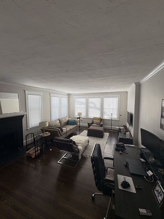 24 Warren Avenue, Unit 1 Milton, MA 02186 - Photo 4 of 18