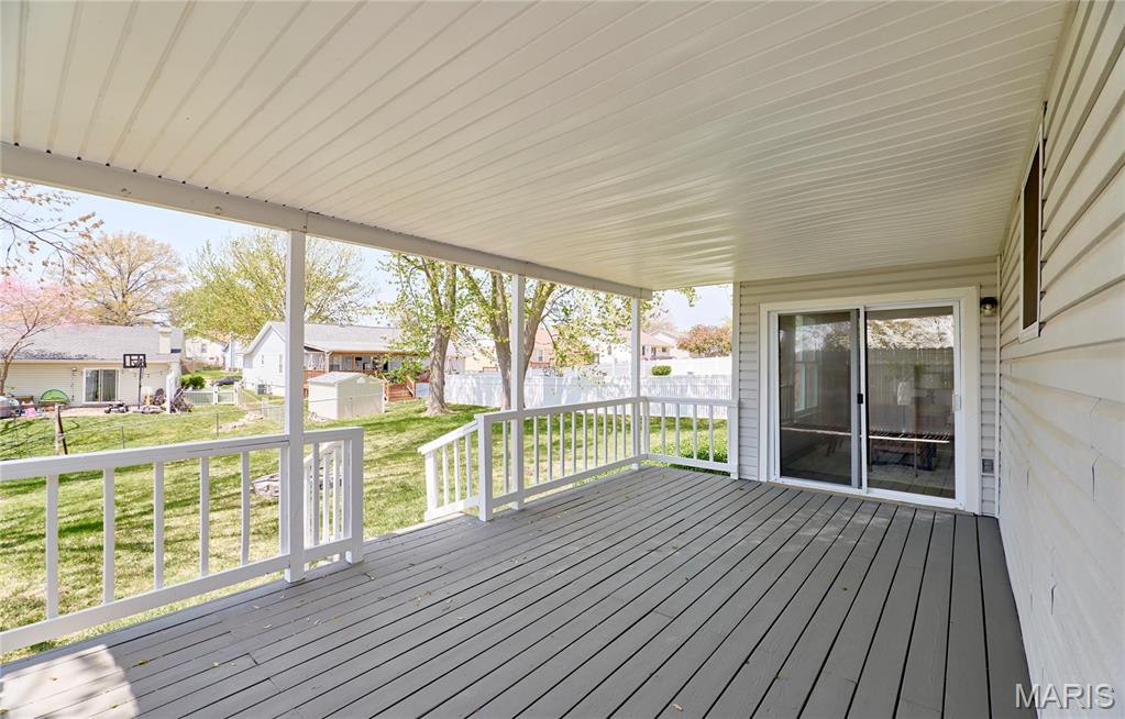 623 Riverside Drive St. Charles, MO 63304 - Photo 26 of 28