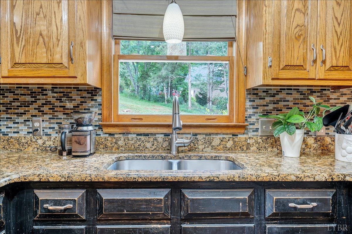 209 Quail Ridge Drive Forest, VA 24551 - Photo 13 of 67