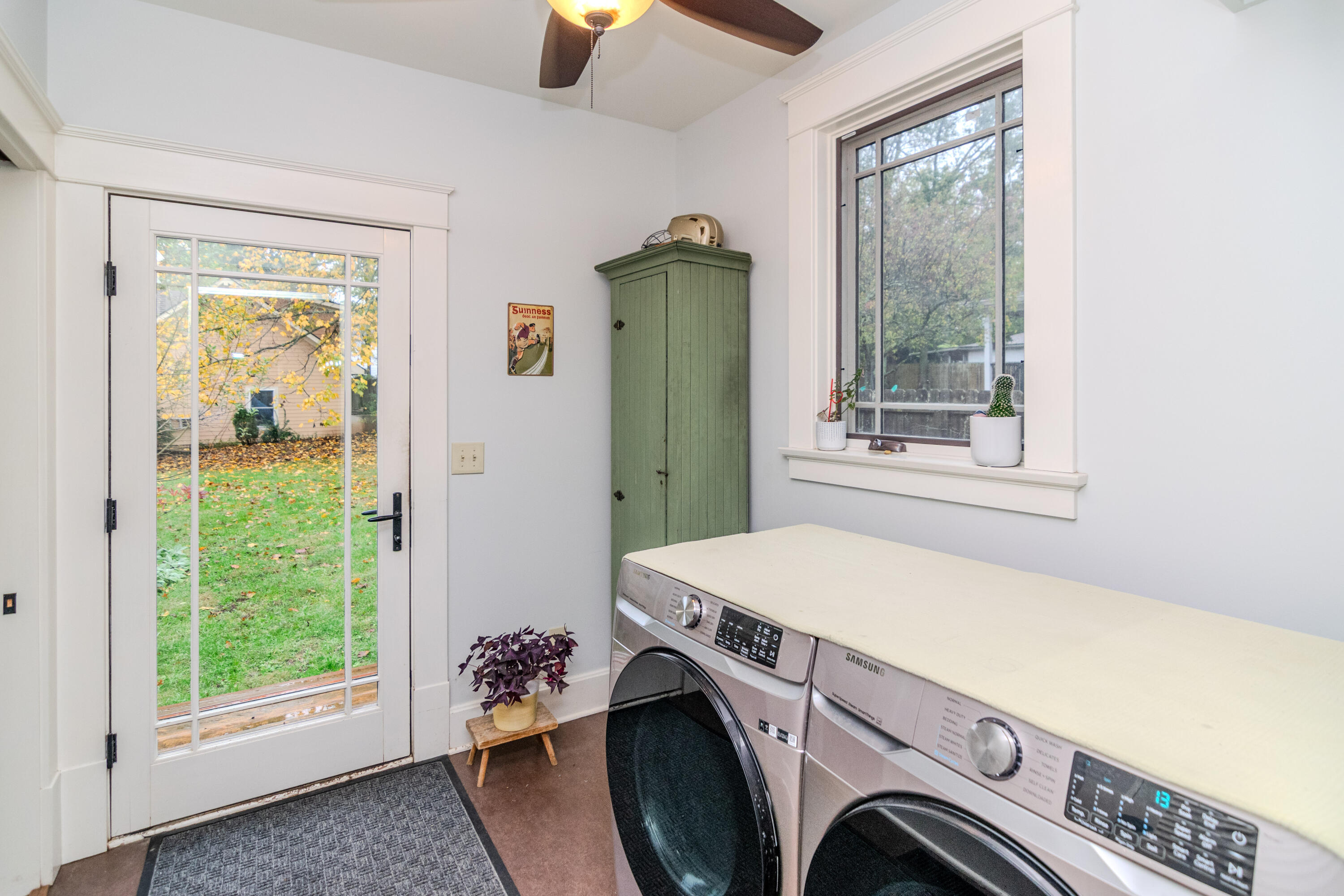 306 Irvine Road Lexington, KY 40502 - Photo 18 of 39 306Irvine-0043