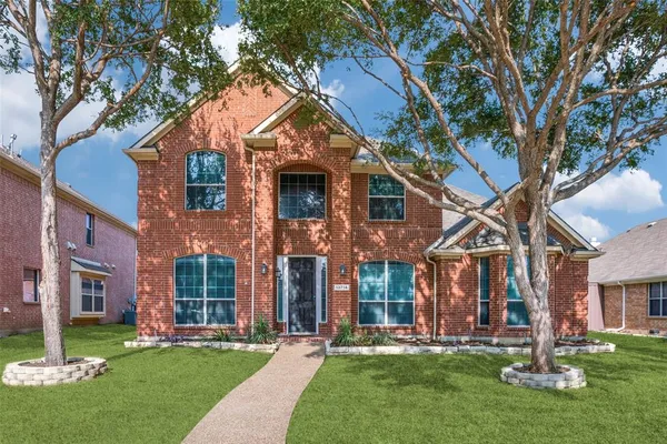 $644,900 | 13714 Fall Harvest Drive, Frisco, TX 75033