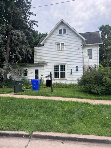 $225,000 | 229 John Street, Kaukauna, WI 54130