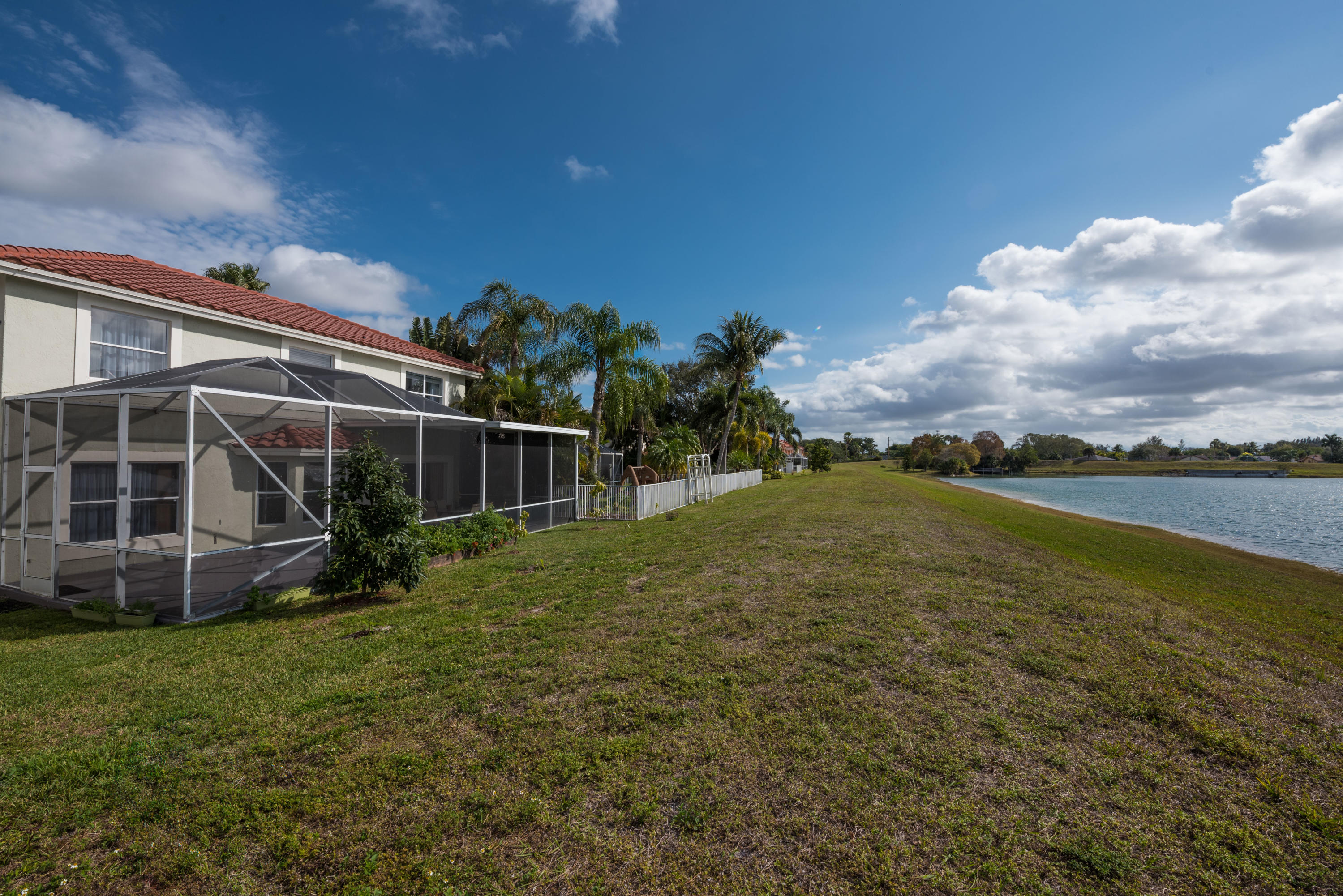 10656 Oak Lake Way Boca Raton, FL 33498 - Photo 24 of 30 10656 Oak Lake Way-39