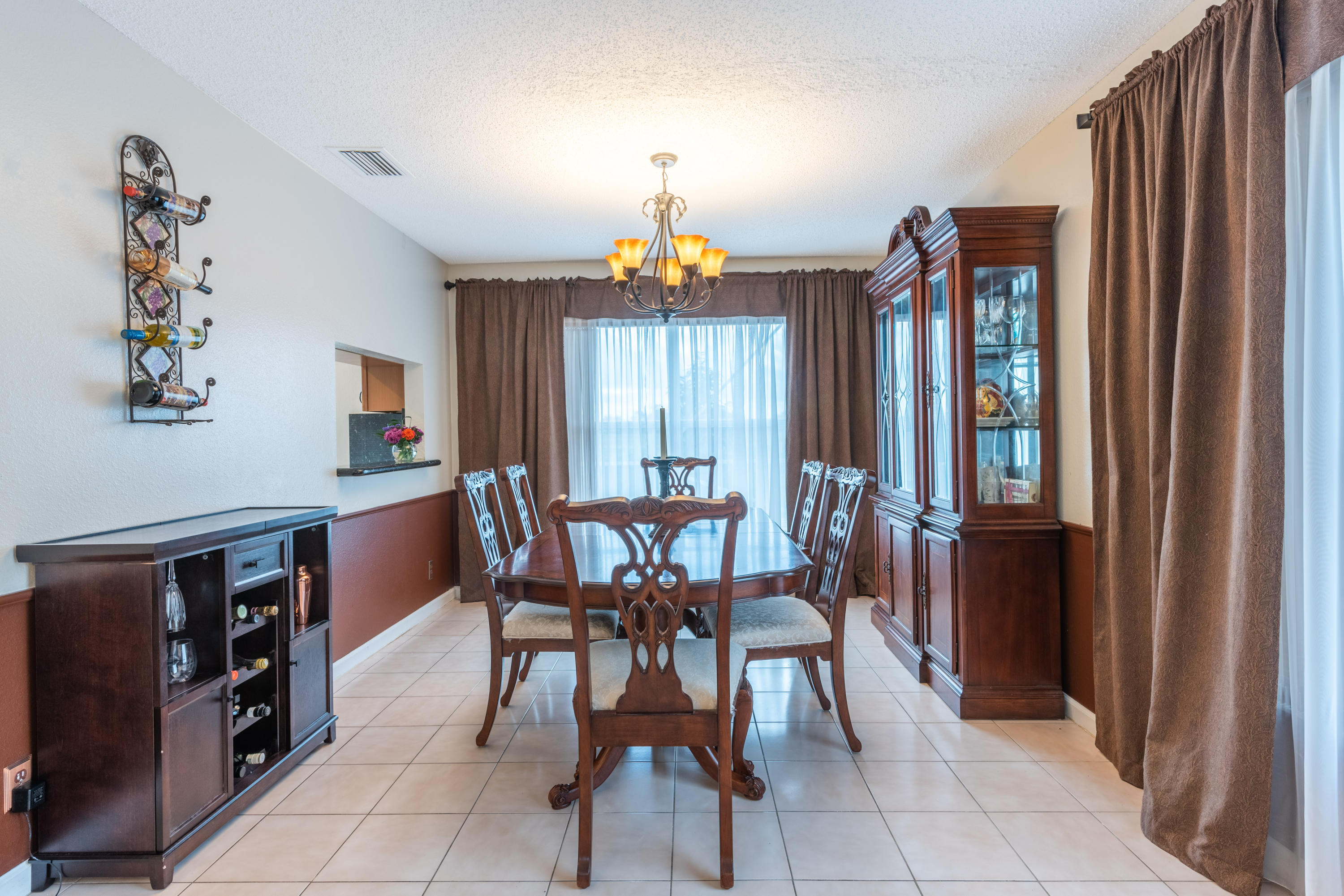 10656 Oak Lake Way Boca Raton, FL 33498 - Photo 6 of 30 10656 Oak Lake Way-11