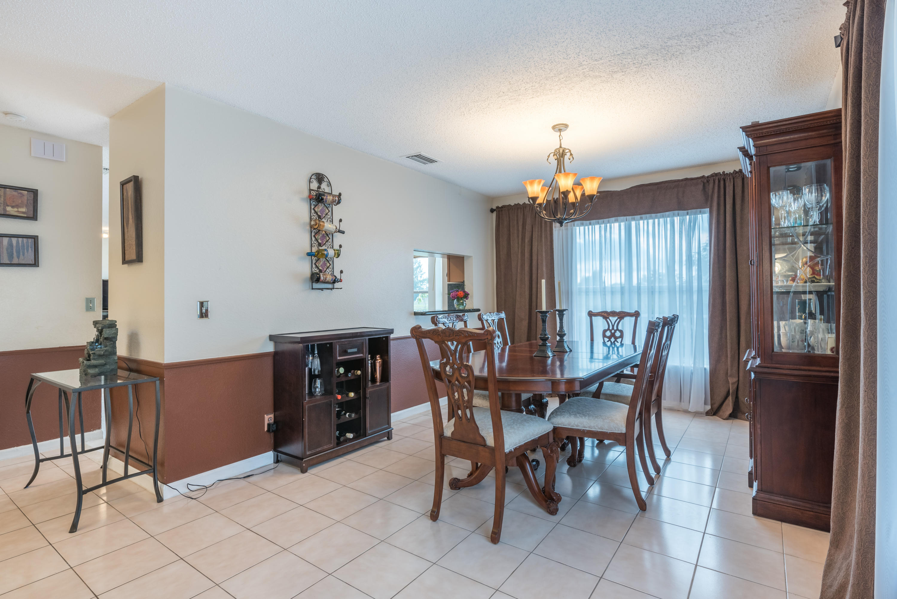 10656 Oak Lake Way Boca Raton, FL 33498 - Photo 7 of 30 10656 Oak Lake Way-12