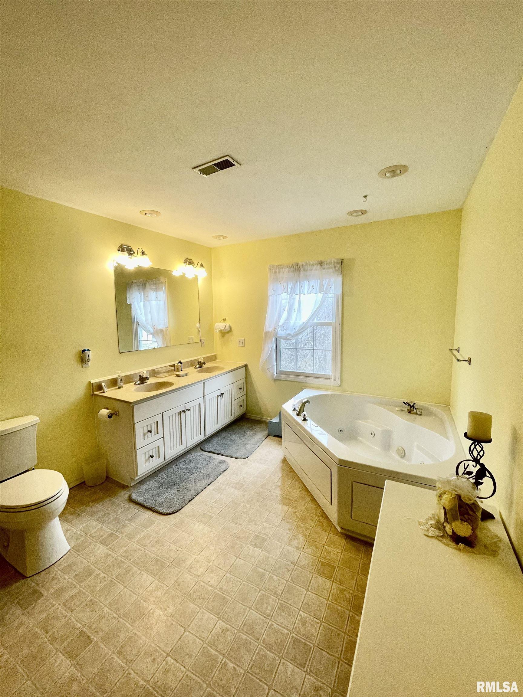 1945 Etherton Road Murphysboro, IL 62966 - Photo 15 of 25