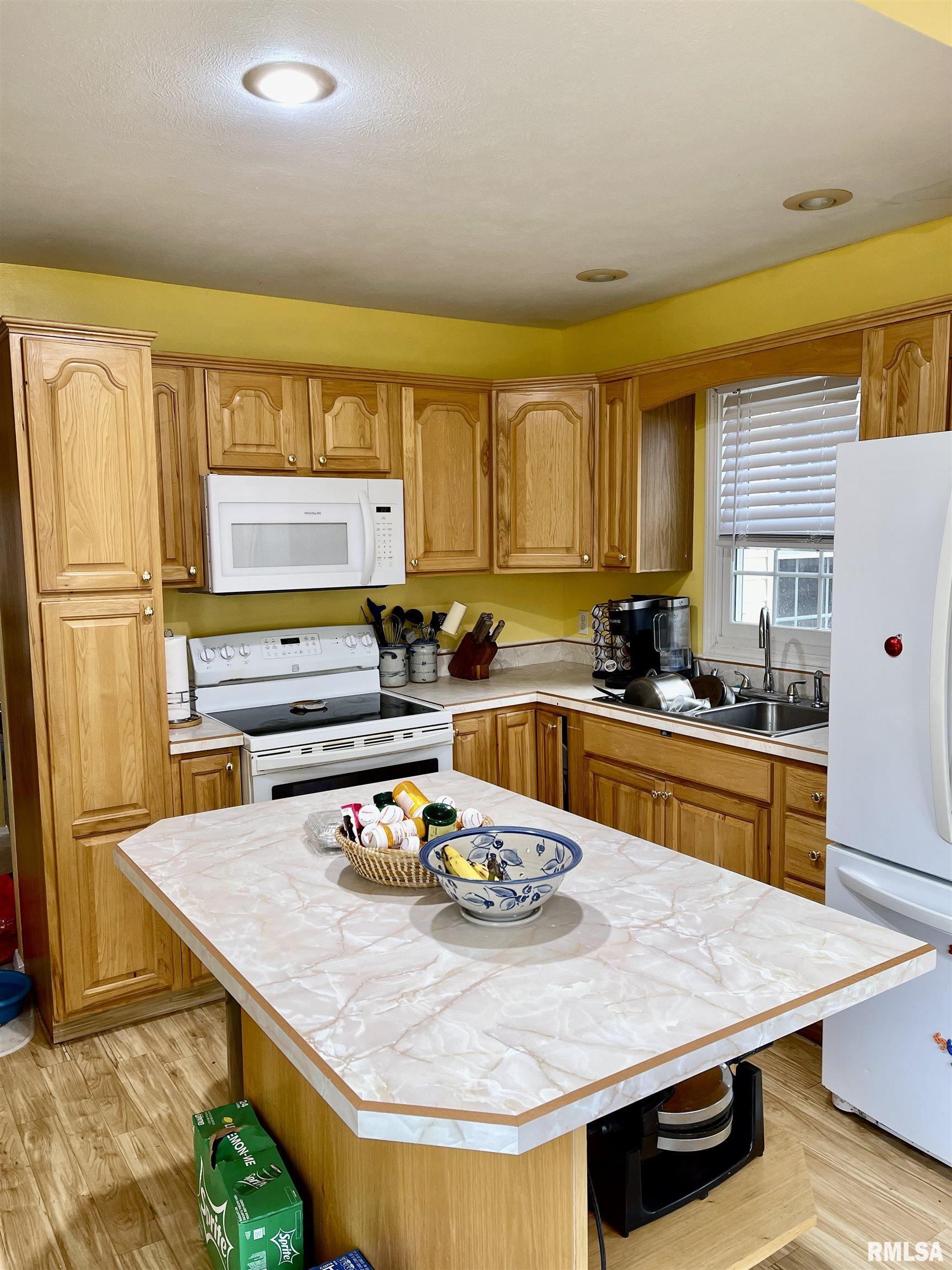 1945 Etherton Road Murphysboro, IL 62966 - Photo 9 of 25