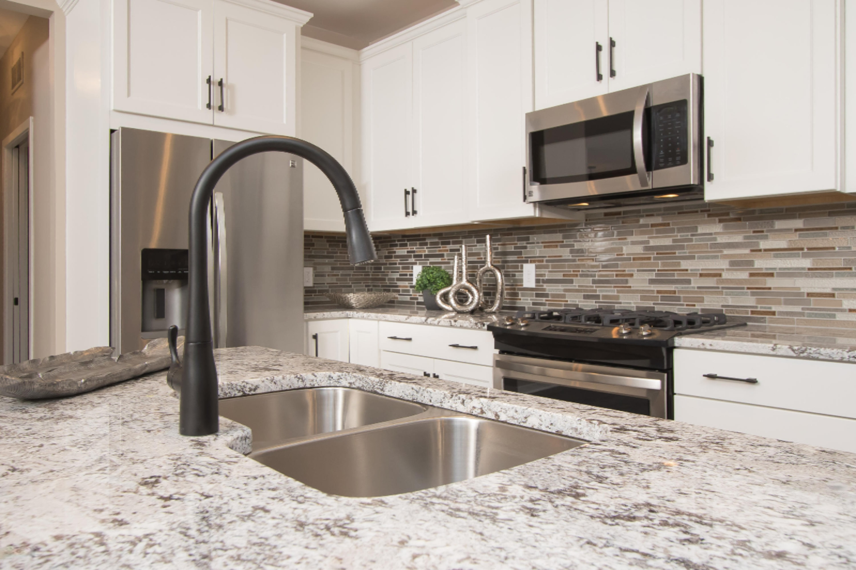 3416 Dunns Ridge, Unit 64 Kalamazoo, MI 49009 - Photo 5 of 15 01 23 2017_WW-01-001_Dogwood
