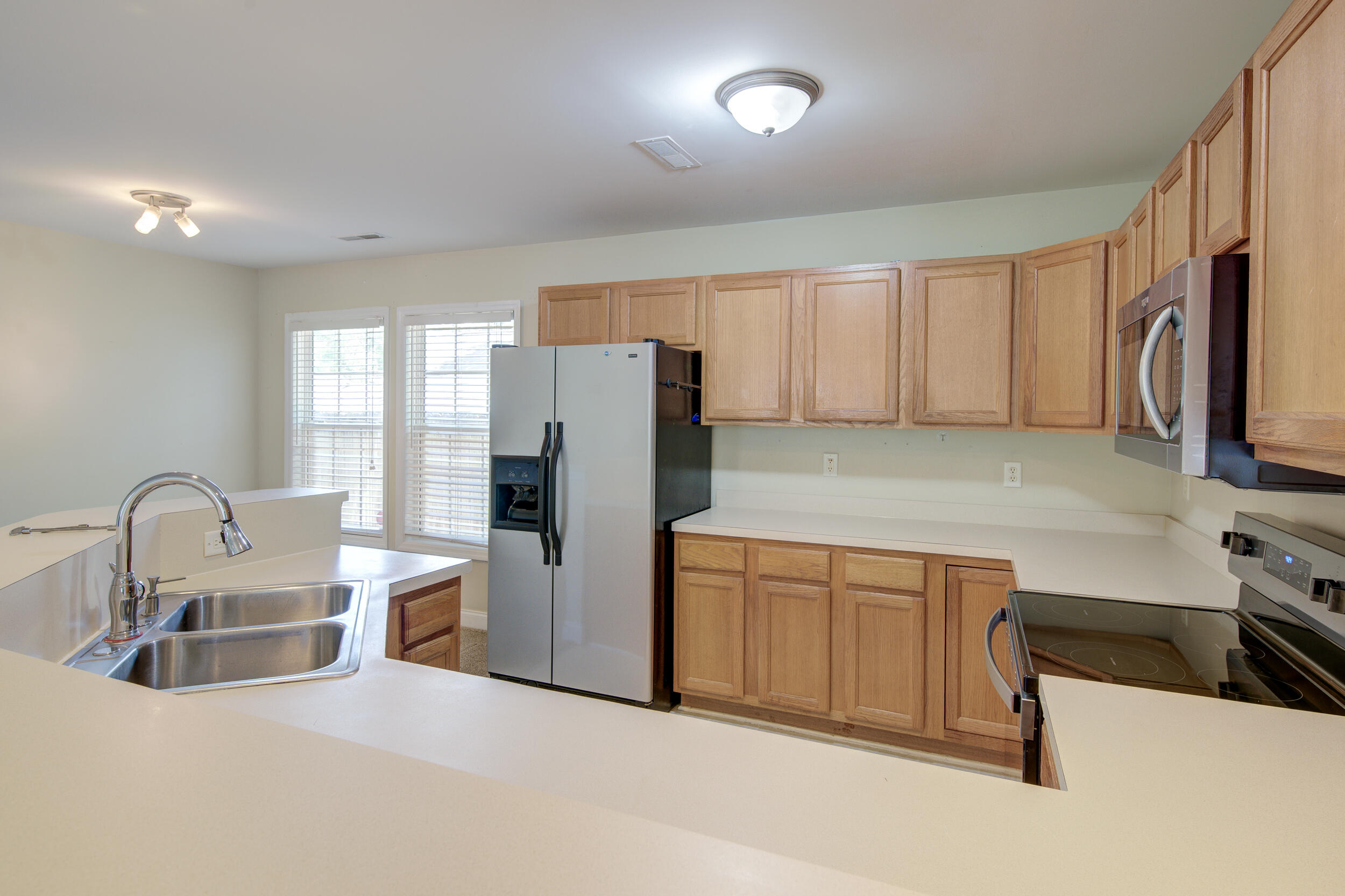 715 Oxford Road Ladson, SC 29456 - Photo 37 of 45