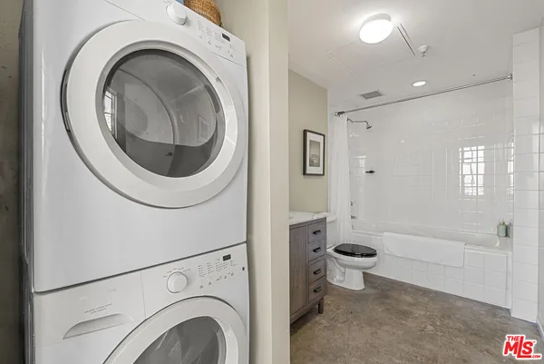 $425,000 | 315 East 8th Street, Unit 1004, Los Angeles, CA 90014