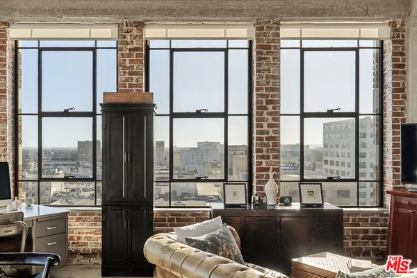 $425,000 | 315 East 8th Street, Unit 1004, Los Angeles, CA 90014