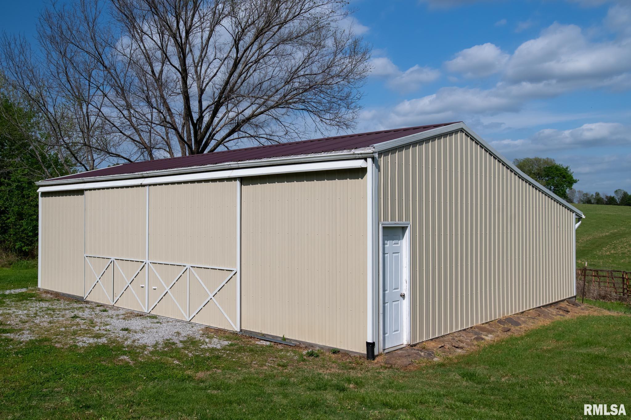 1645 Indian Point Road Vienna, IL 62995 - Photo 24 of 40