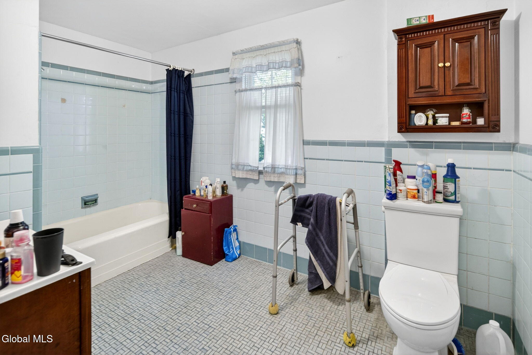 2232 Balltown Road Niskayuna, NY 12309 - Photo 14 of 25 13-web-or-mls-DSC01182