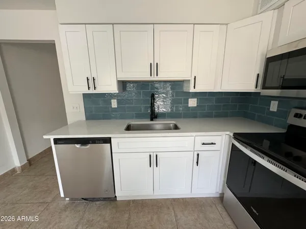 $1,595 | 450 North Williams, Mesa, AZ 85203