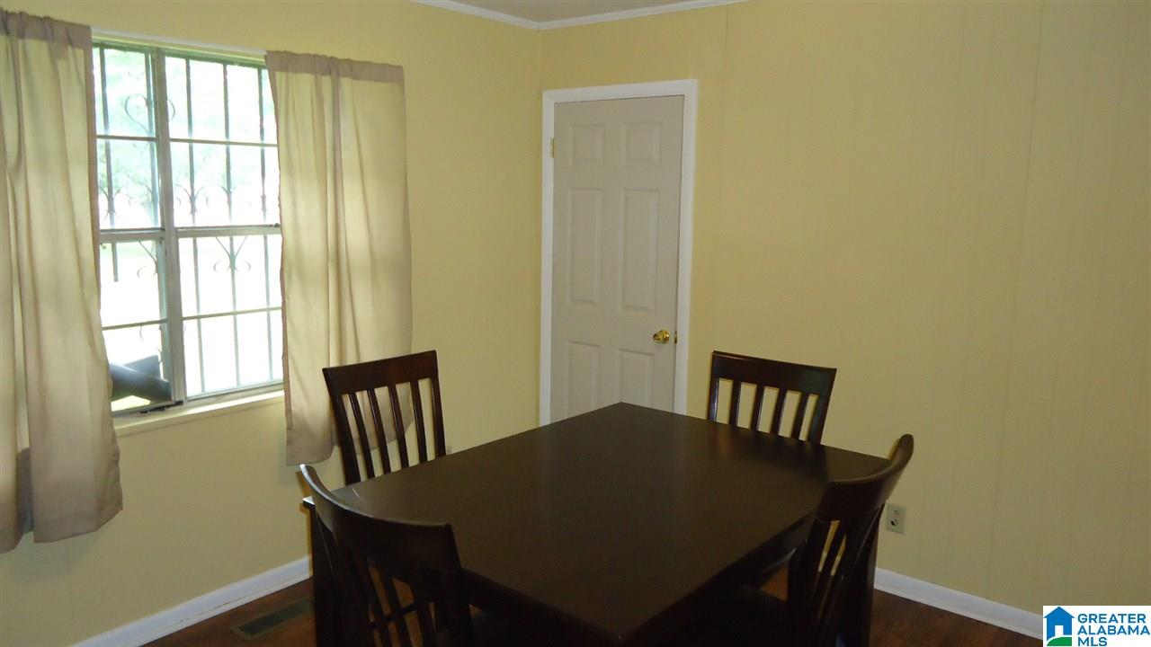 2211 Simpson Street Anniston, AL 36201 - Photo 3 of 27