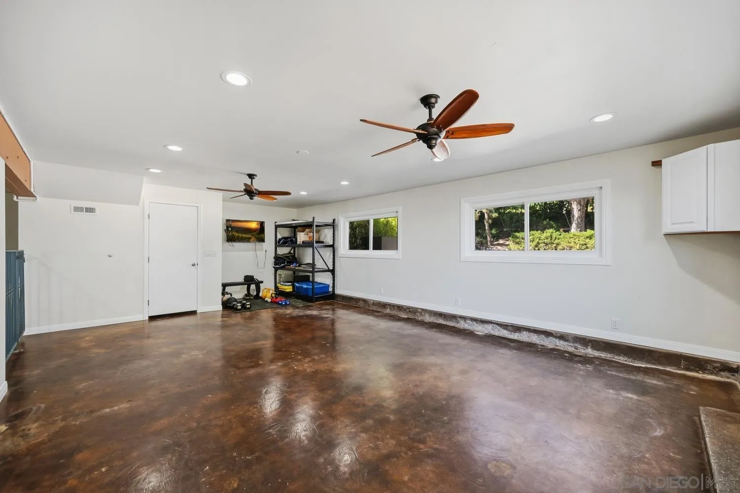 4488 La Canada Road Fallbrook, CA 92028 - Photo 25 of 63 Potential ADU - Downstairs Room w/ Full Bath