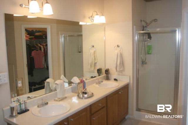 28746 Canterbury Road Daphne, AL 36526 - Photo 7 of 16 Master Bathroom