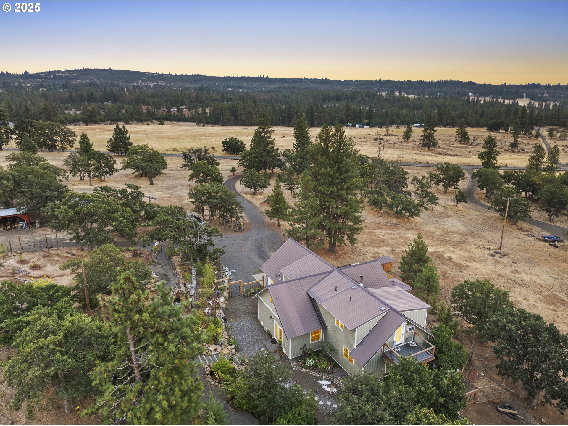 309 Woodland Road Goldendale, WA 98620 - Photo 6 of 48 Gallery Image 6