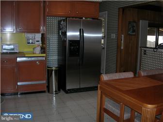 212 Philellena Road Cherry Hill, NJ 08034 - Photo 5 of 11 Gallery Image 5