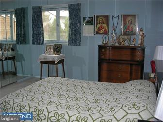 212 Philellena Road Cherry Hill, NJ 08034 - Photo 10 of 11 Gallery Image 10