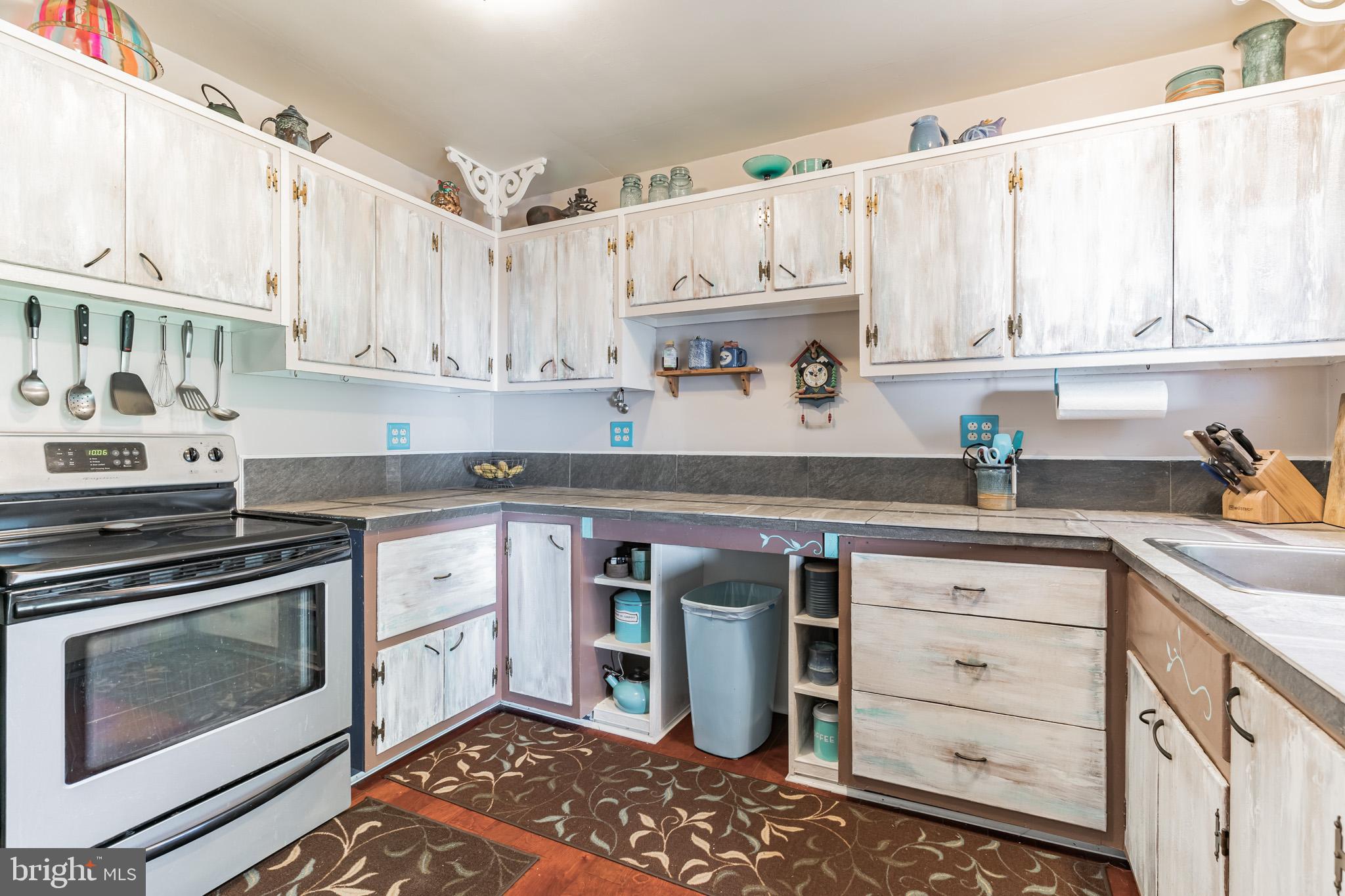 15809 Menk Road Accokeek, MD 20607 - Photo 7 of 30 kitchen