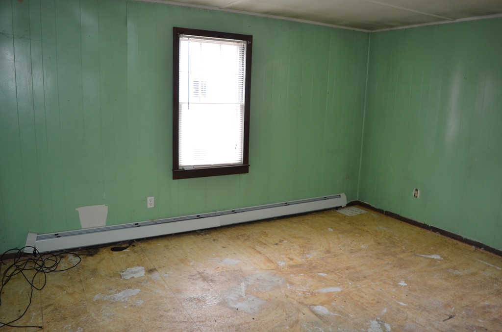 69 Maple Street Warren, MA 01083 - Photo 8 of 14 Gallery Image 8