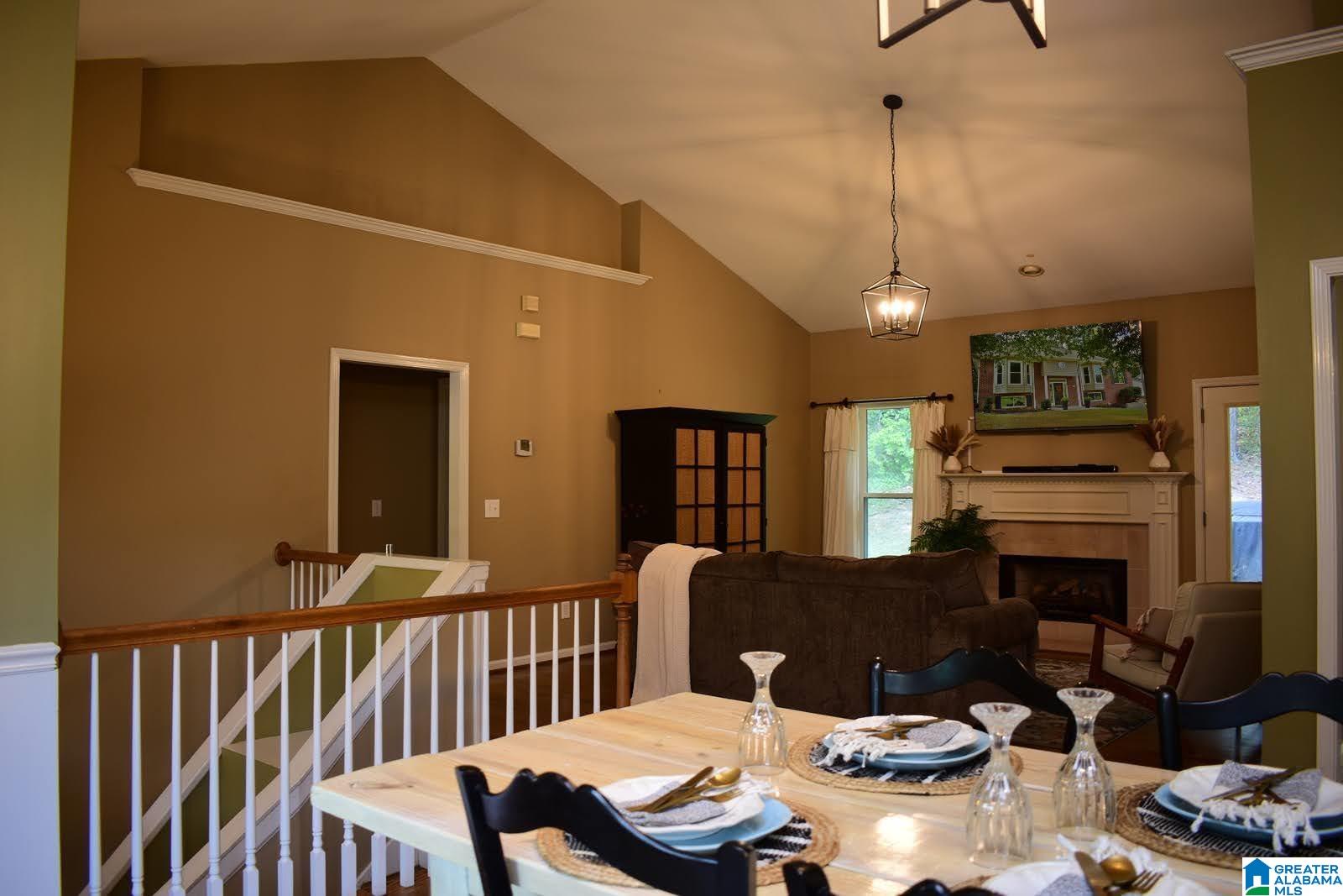 111 Grande View Circle Alabaster, AL 35114 - Photo 9 of 38