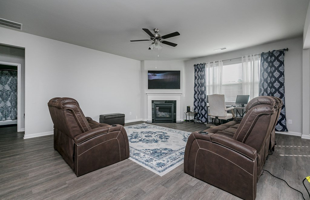 6054 Vermilion Loop Road Graniteville, SC 29829 - Photo 11 of 46