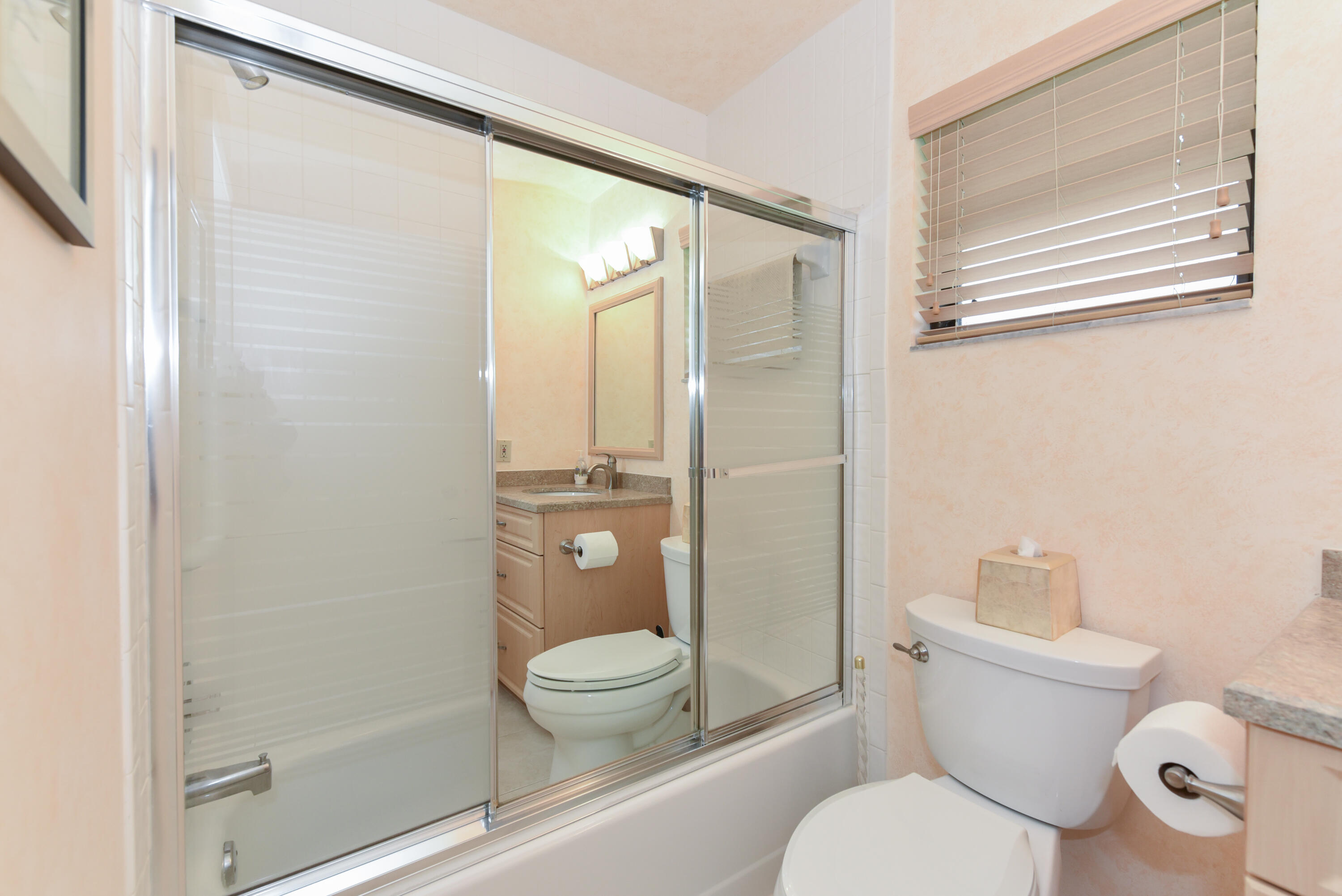 8235 Springlake Drive, Unit B Boca Raton, FL 33496 - Photo 26 of 49 2nd Bathroom