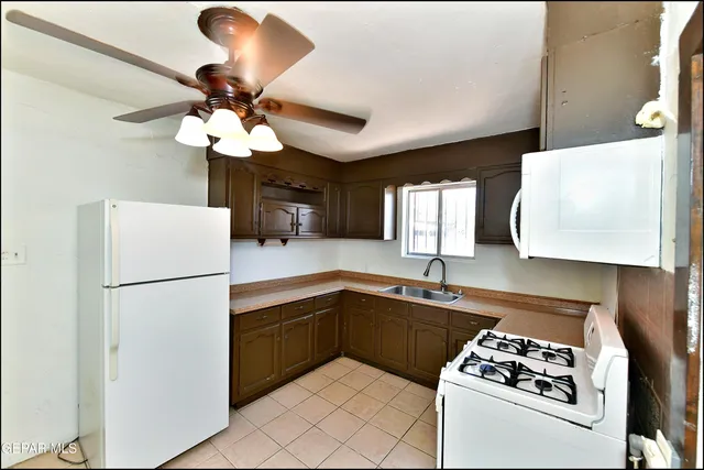 $210,000 | 121 George Orr Road, El Paso, TX 79915