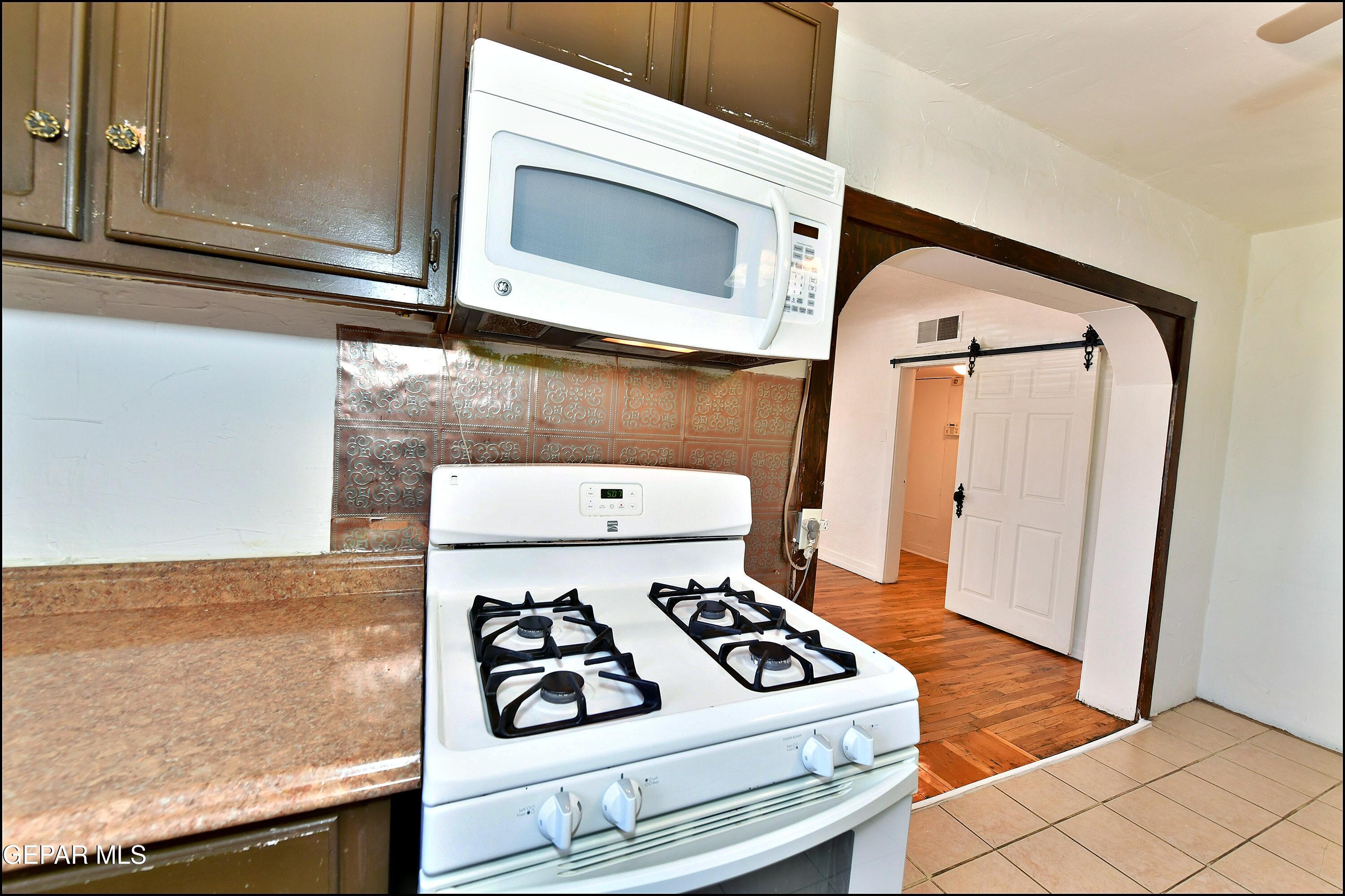 121 George Orr Road El Paso, TX 79915 - Photo 19 of 29 5_Star_Property_Management_19